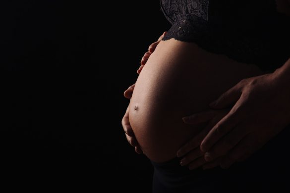 fotógrafo embarazo reportaje familia estudio exterior Ponferrada