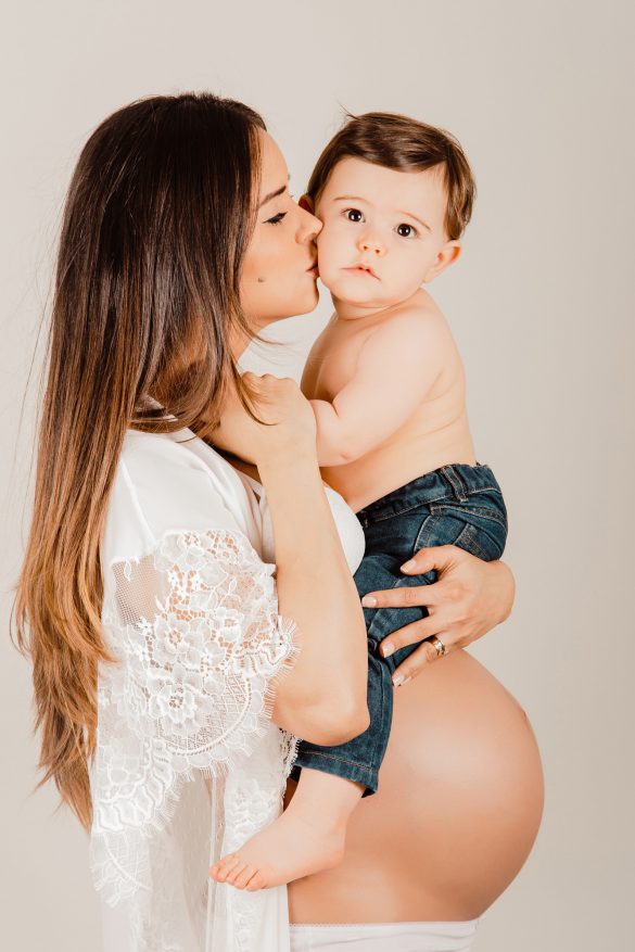 fotógrafo embarazo reportaje familia estudio exterior Ponferrada