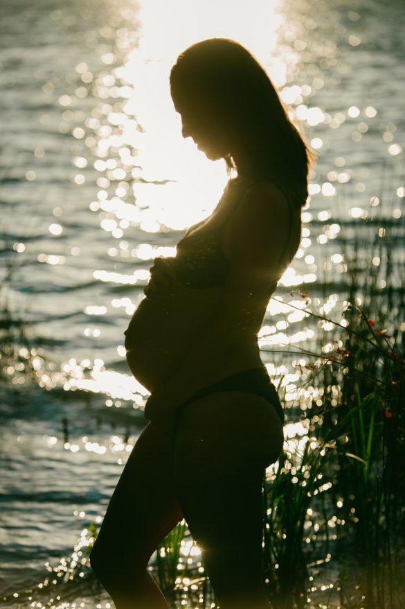 fotógrafo embarazo reportaje familia estudio exterior Ponferrada